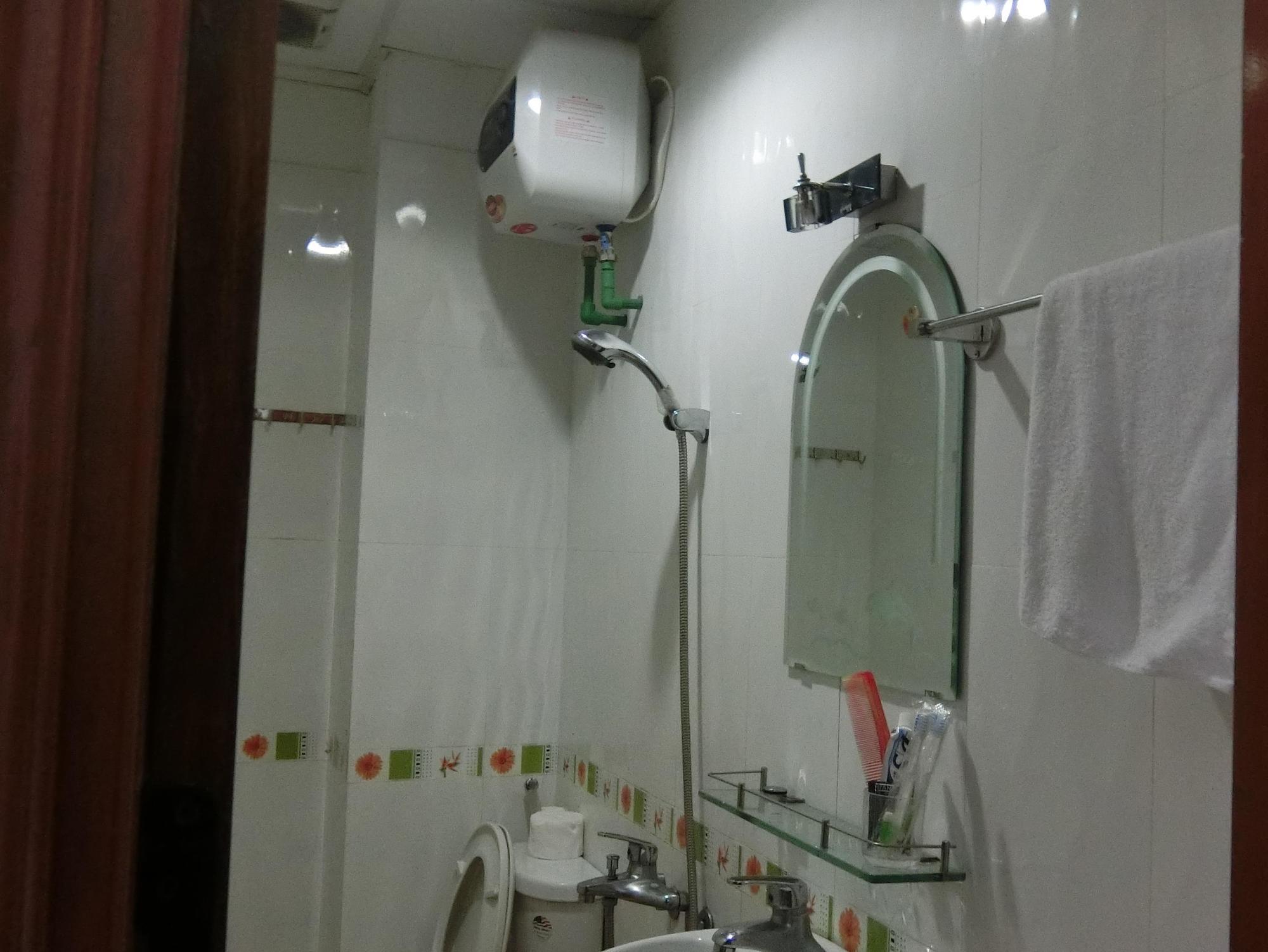 Tai Hai Guesthouse Hue Buitenkant foto